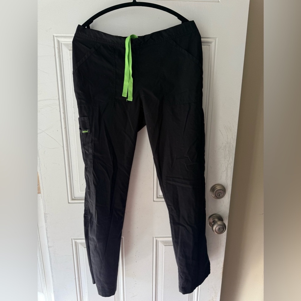 Landau scrub bottom
